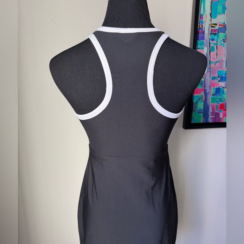Sport Dress - Picture 7 of 10